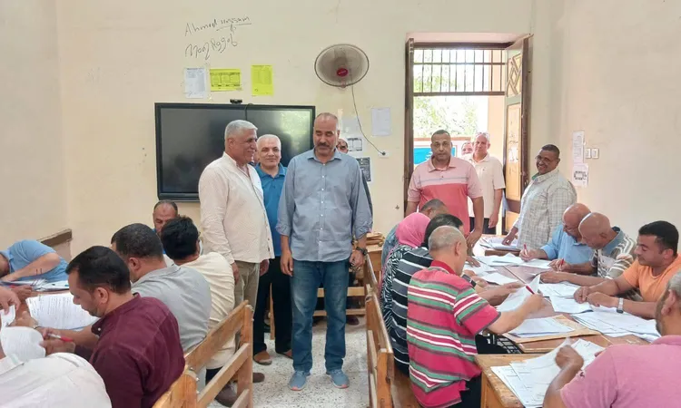 نتيجة الشهادة الإعدادية ببني سويف.. وكيل التعليم يتابع أعمال الكنترول