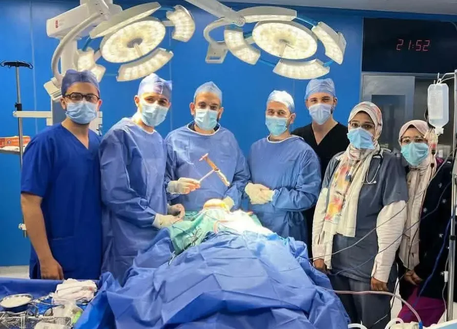 نجاح نادر بجامعة بنها في إنقاذ طفلة اخترقت سكين مخها