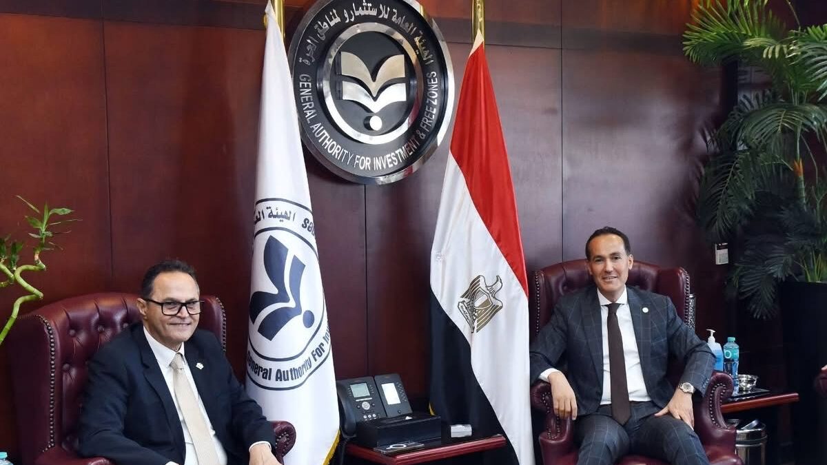 هيئة الاستثمار تبحث مع رجال أعمال الإسكندرية فرص زيادة الصادرات إلى أفريقيا وتعزيز تنافسية الشركات المصرية