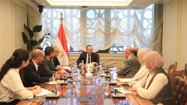 وزير التعليم العالي يتابع مستجدات إنشاء جامعة البحر المتوسط بالإسكندرية