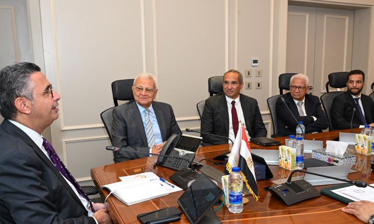وزير التموين يعقد اجتماعا مع شركة “برايم” لبحث تطوير منظومة الدعم