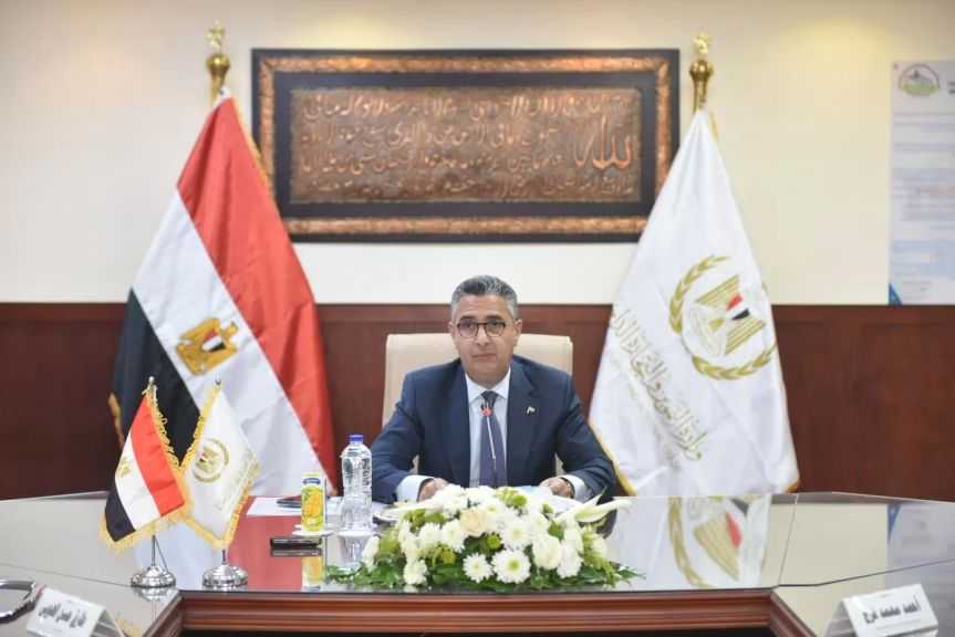 وزير التموين يُناقش جهود تطوير وتحديث البنية التحتية لمنظومة الصوامع والتخزين
