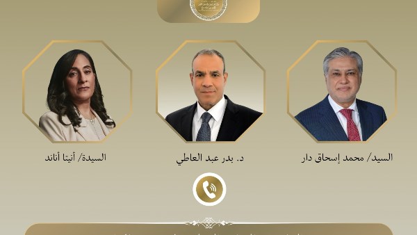 وزير الخارجية يتلقى اتصالين من نظيريه الباكستاني والكندي لمتابعة آخر التطورات الإقليمية