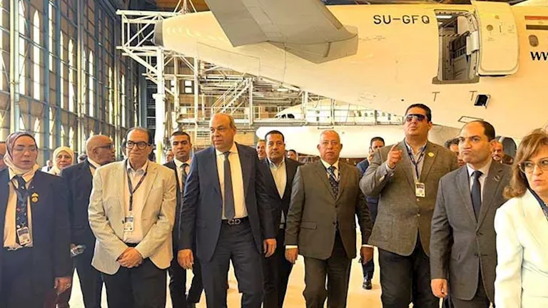 وزير الطيران: نعمل على تطوير شامل للبنية التحتية للمطارات المصرية