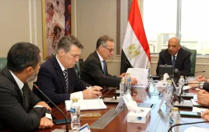 وزير الكهرباء يبحث مع وفد البنك الأوروبى لإعادة الإعمار والتنمية “EBRD “