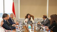 وزيرة الإسكان تبحث إنشاء مشروع “أوت ليت” تجاري متكامل لخدمة مدن شرق القاهرة