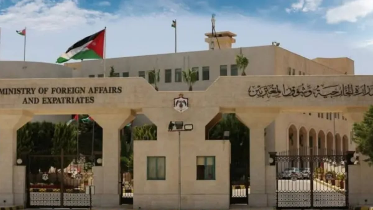 الأردن يدين استهداف المنشآت البترولية في السعودية ويؤكد دعمه الكامل