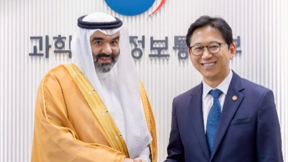 «السواحه» يناقش توسيع الشراكات في كوريا الجنوبية ويلتقي بالطلبة المبتعثين