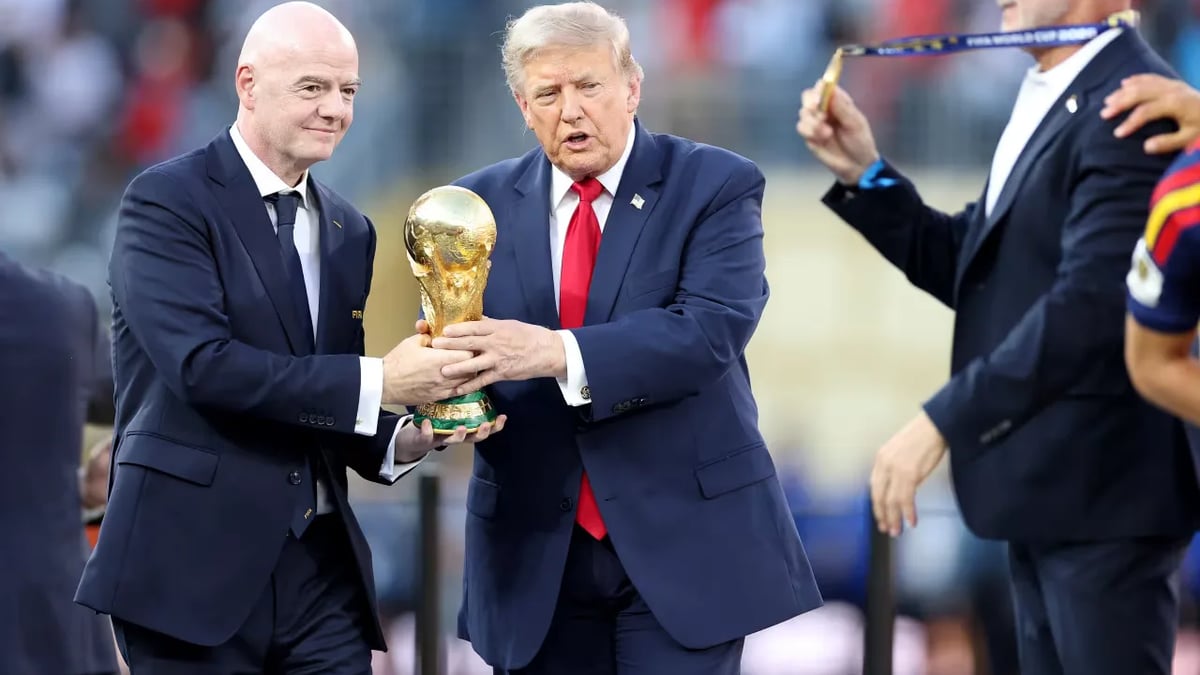 ترامب يثني على منتخب إسبانيا بعد فوزه بكأس العالم 2026