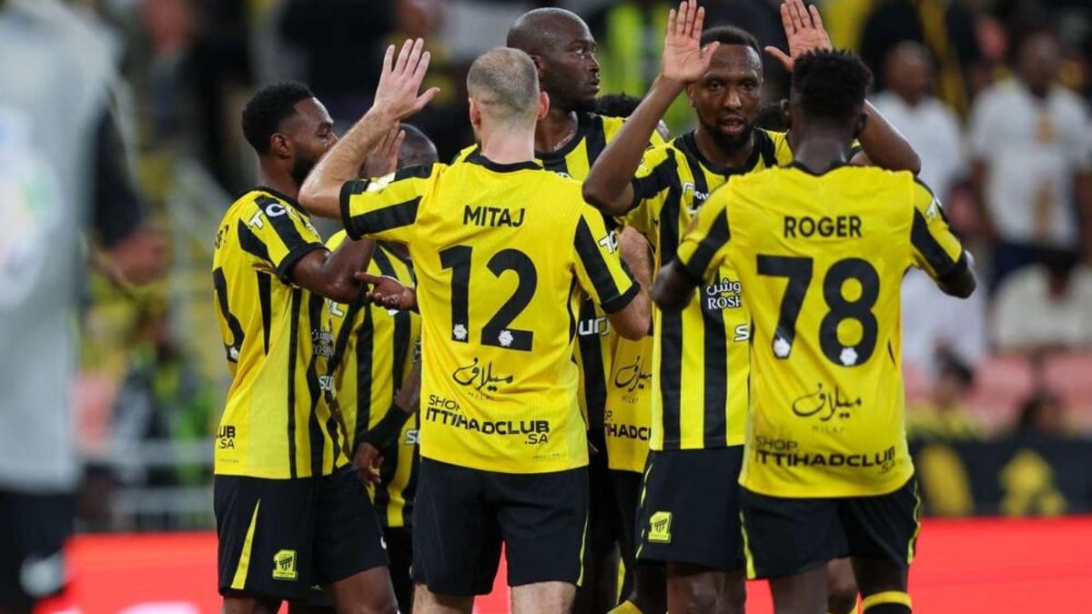 جنوى الإيطالي يتفاوض مع الاتحاد لاستعارة ماريو ميتاج