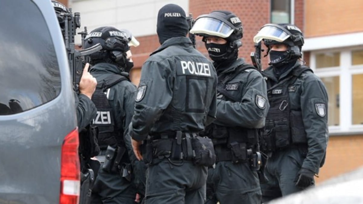 حادث دهس في برلين يسفر عن مقتل وإصابة 16 شخصًا