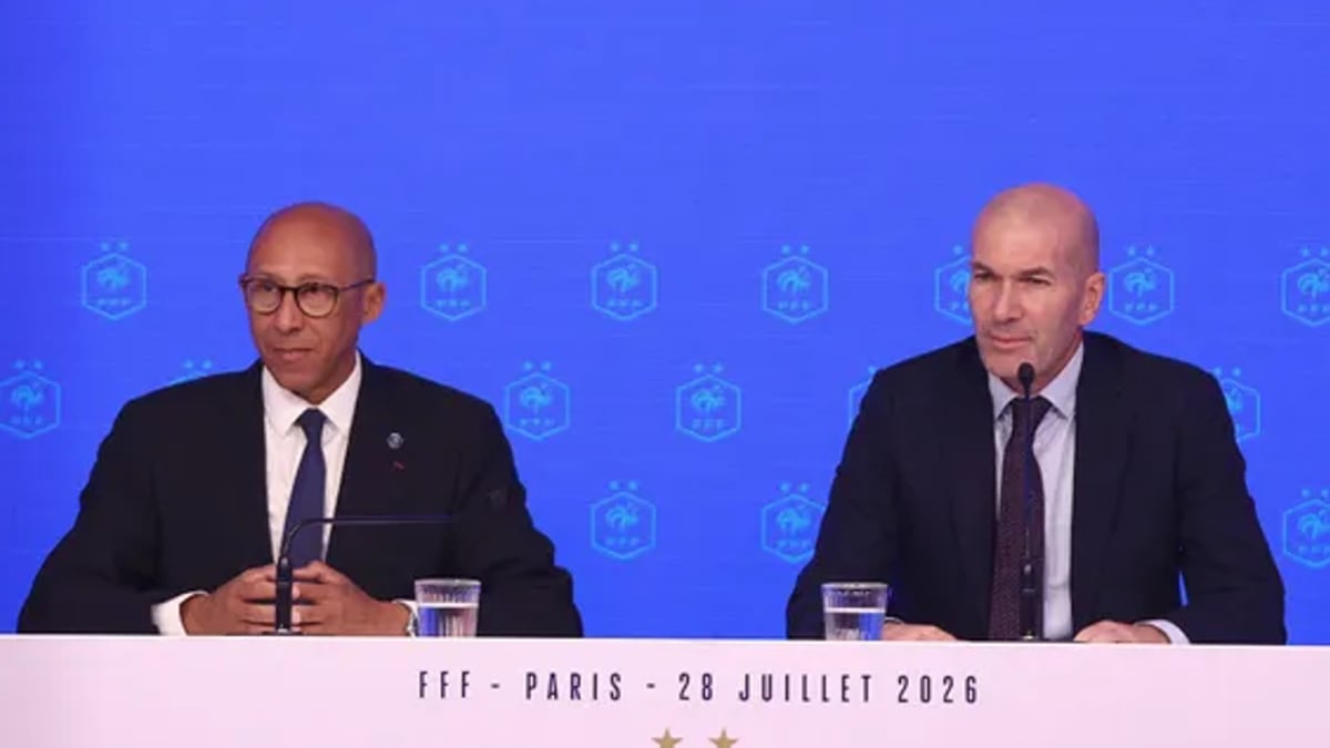 رئيس الاتحاد الفرنسي: زيدان يطمح لتدريب المنتخب دون التركيز على الراتب