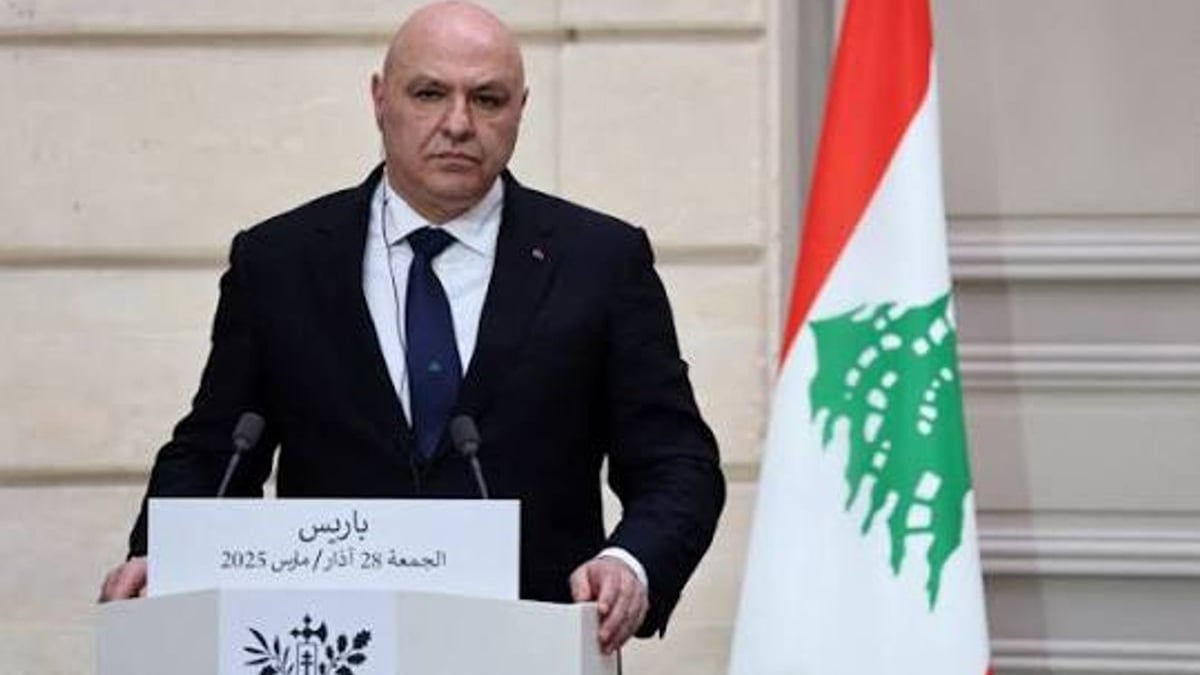 رئيس لبنان وماكرون يبحثان وقف الهجمات الإسرائيلية والدعم الدولي