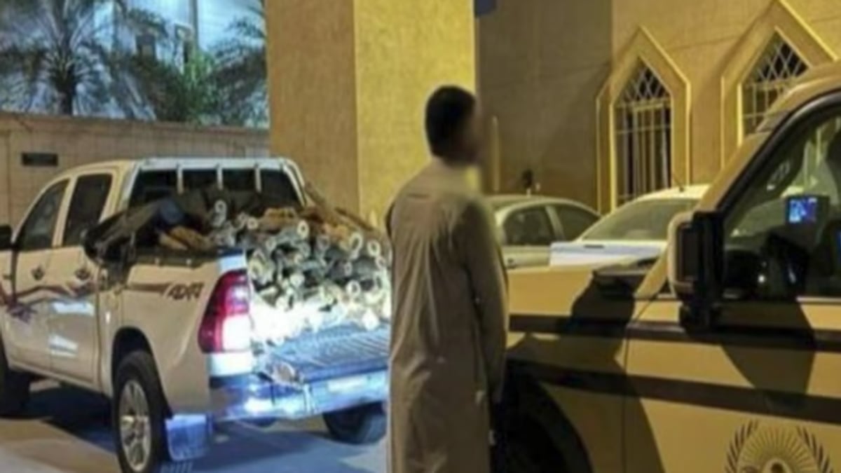 ضبط مخالف لنقل الحطب المحلي في الرياض من قبل القوات الخاصة للأمن البيئي