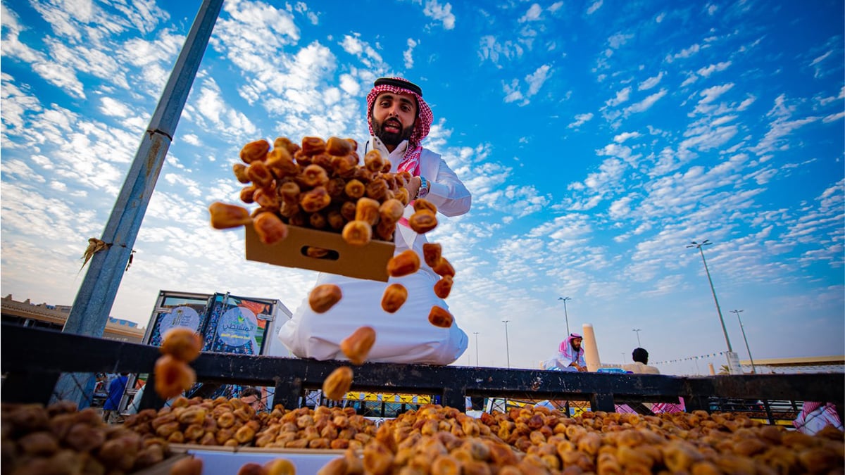 مواسم تمورنا تبدأ في المملكة لتعزيز تسويق التمور السعودية