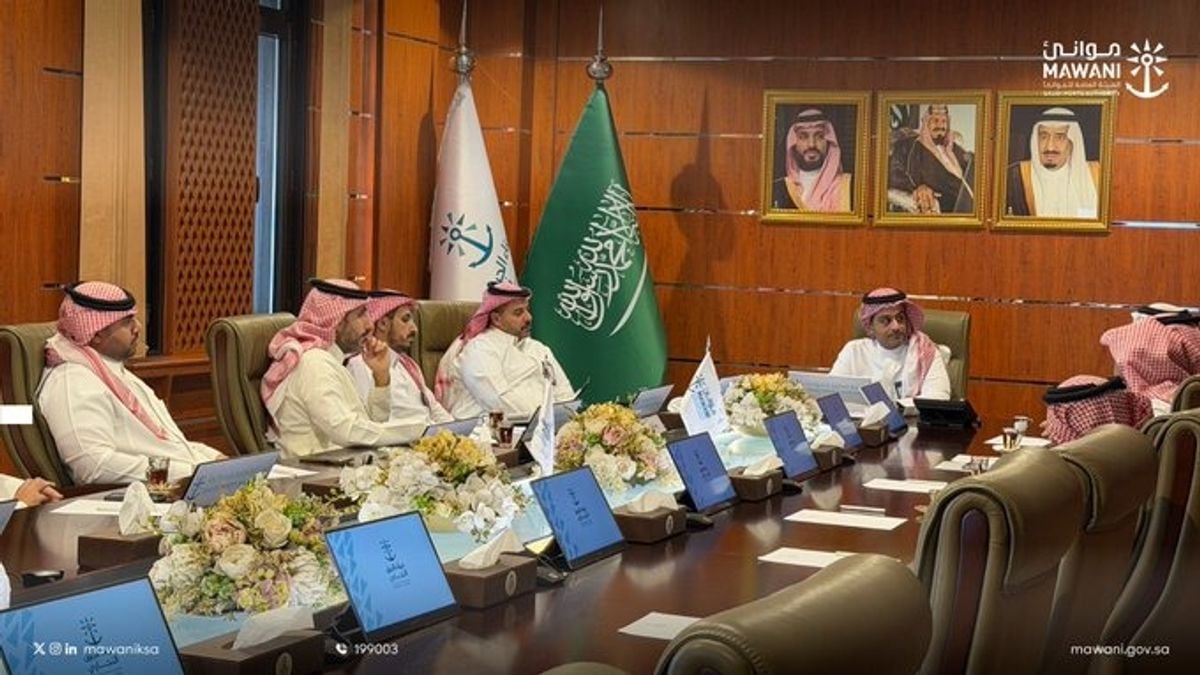 ميناء الجبيل التجاري يناقش التعاون مع الهيئة الملكية وتطوير الشرقية