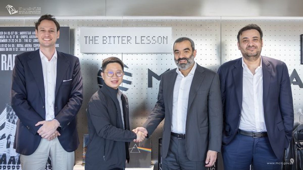 وزير الاتصالات يناقش مع «Moonshot AI» تطوير الذكاء الاصطناعي في السعودية