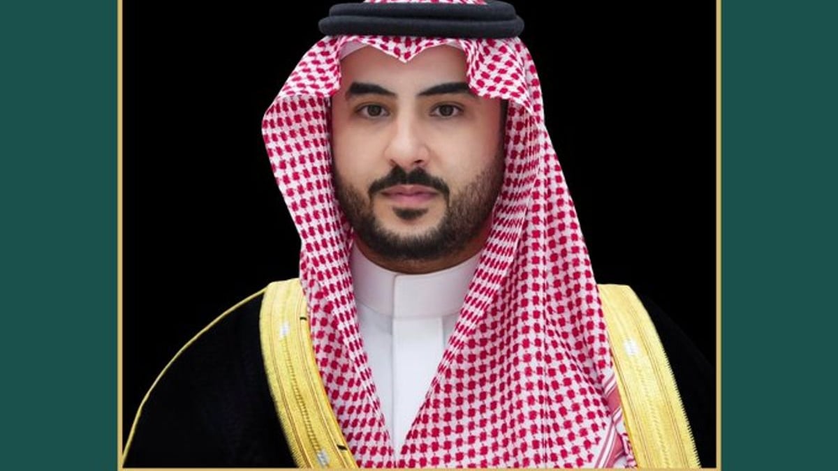 وزير الدفاع السعودي يناقش التعاون العسكري مع نظيره التركي