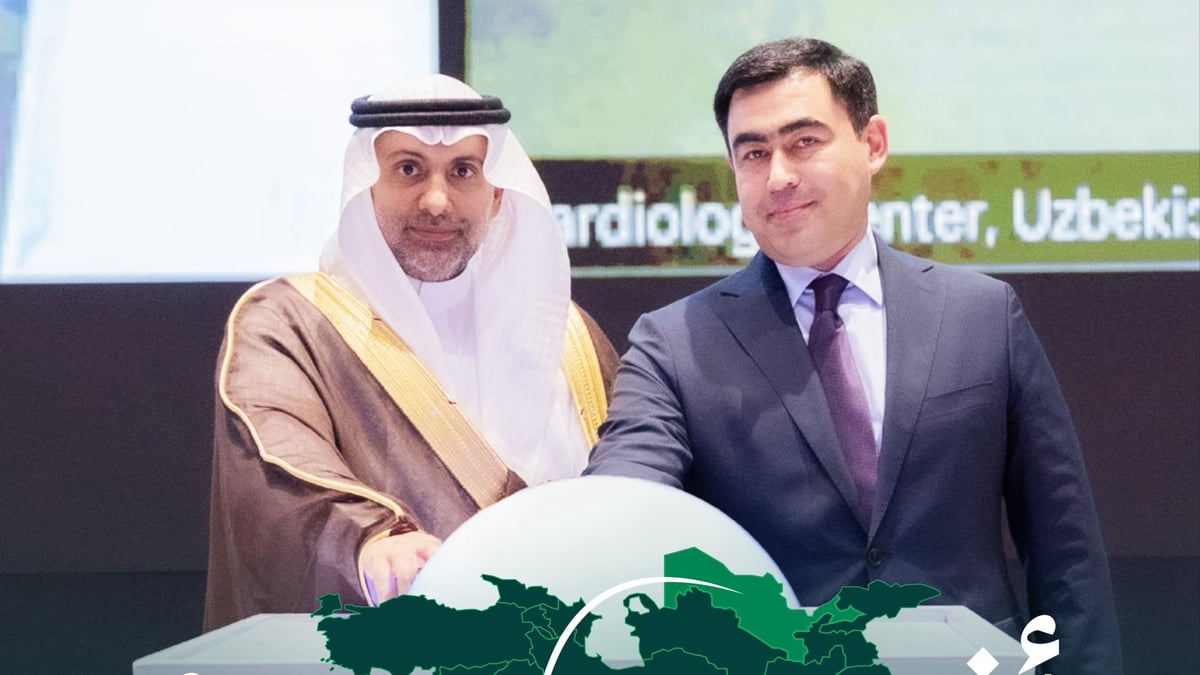 وزير الصحة يناقش مع نائب رئيس وزراء أوزبكستان تعزيز التعاون الصحي