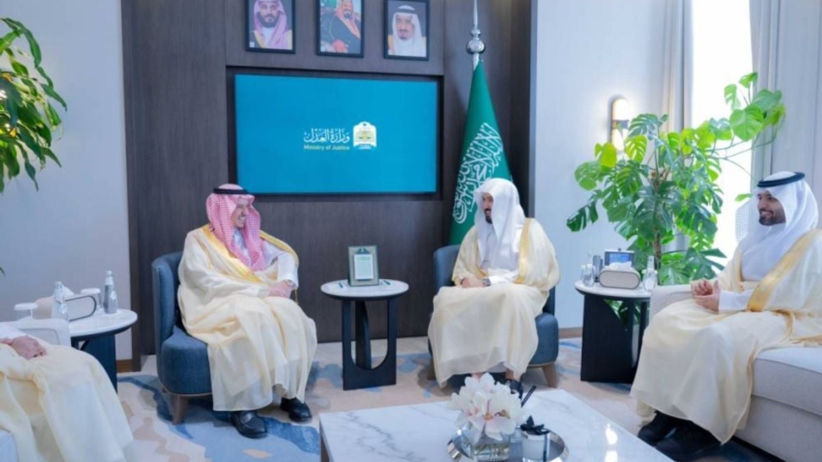 وزير العدل ورئيس ديوان المظالم يبحثان سبل تعزيز التعاون المشترك