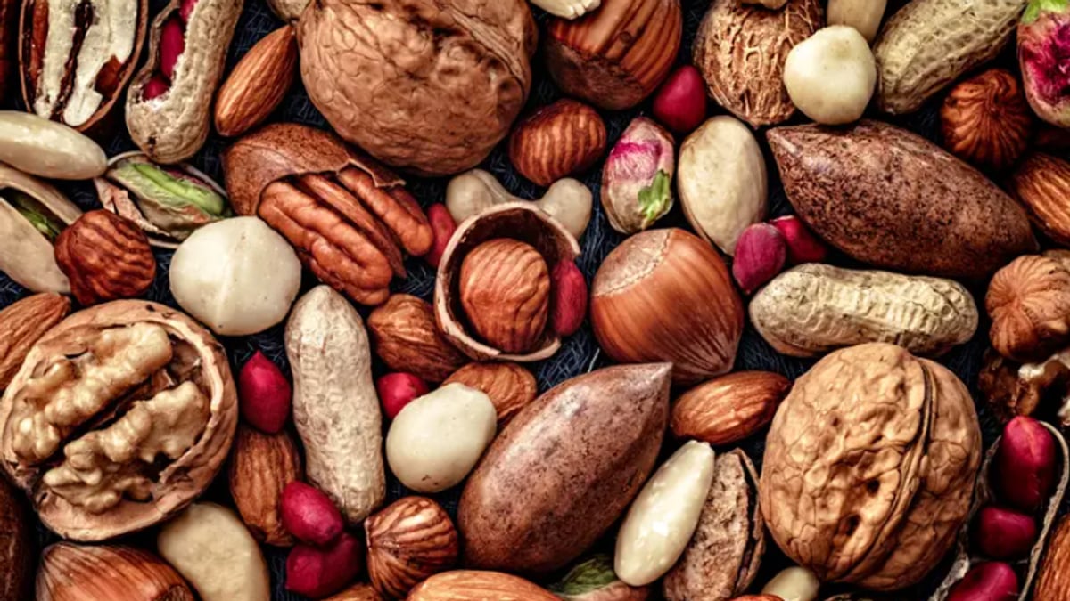 30-60 غراماً من المكسرات يومياً تعزز التركيز