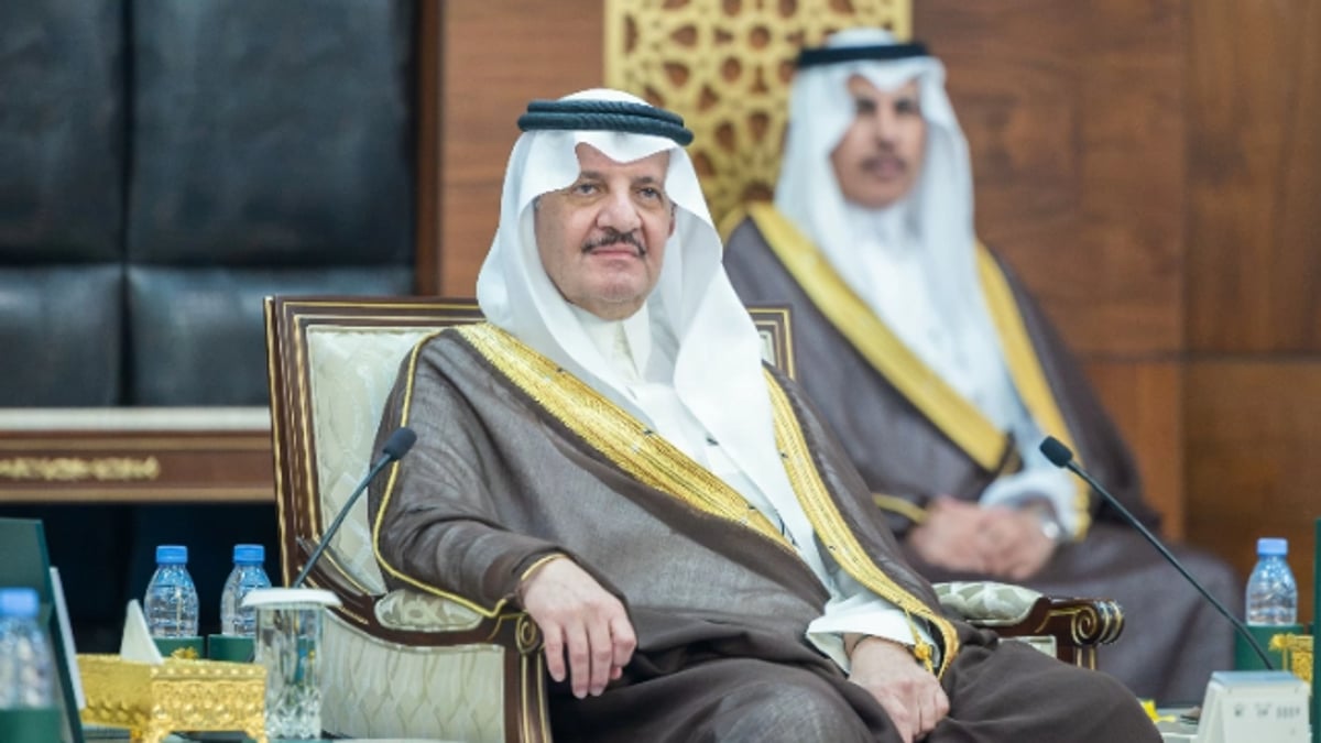 أمير الشرقية يناقش استعدادات الجامعات للعام الدراسي الجديد