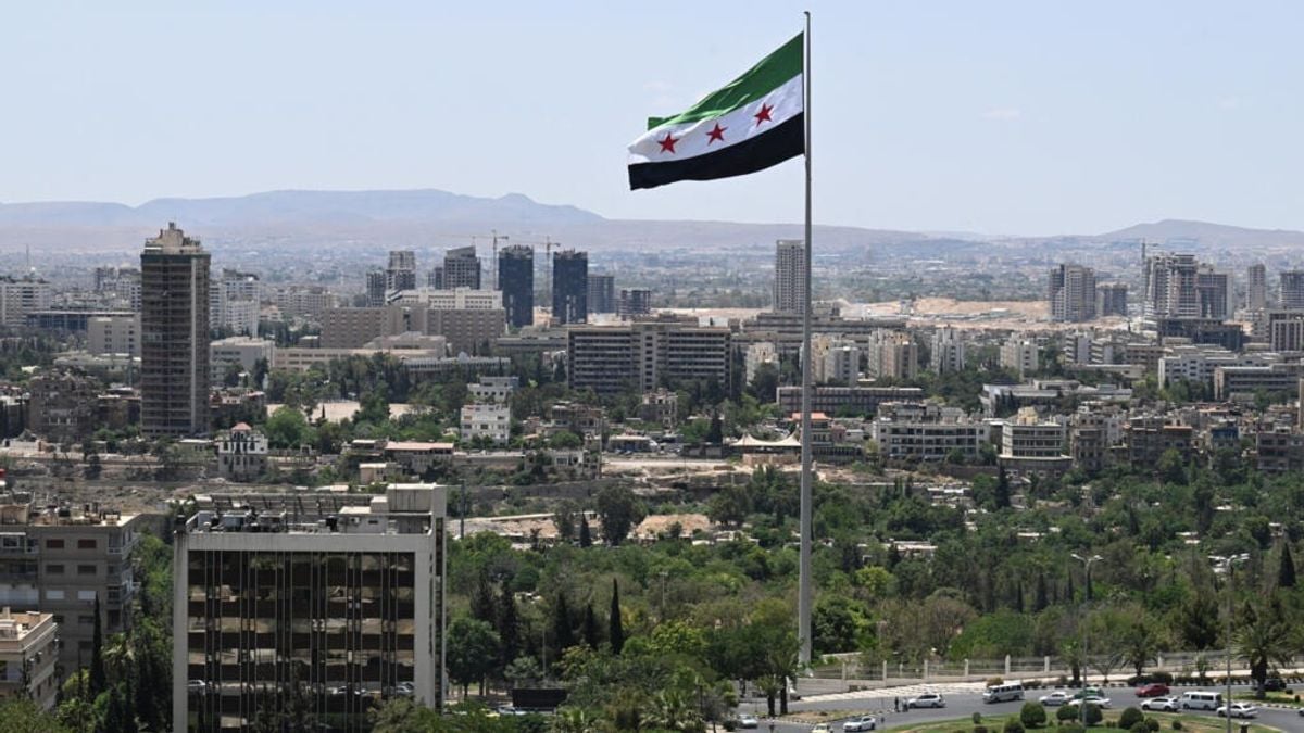 إيرادات سوريا تتضاعف لكن العجز يصل إلى مليار دولار