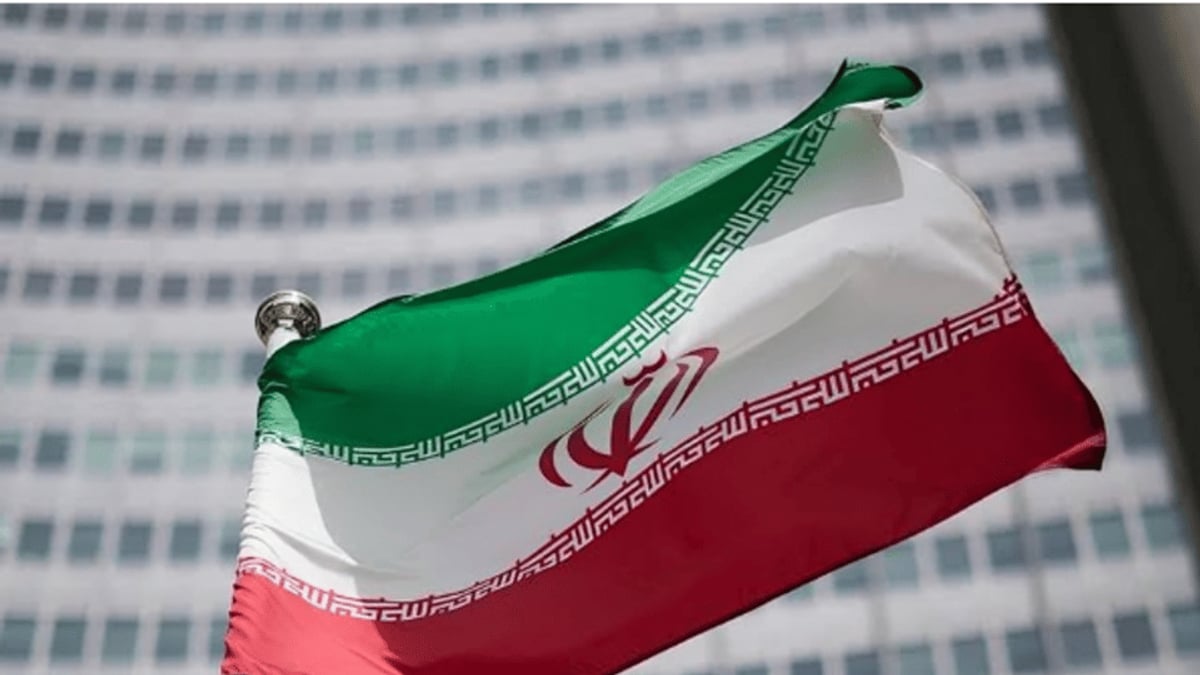 إيران تعلن القبض على 21 شخصًا مرتبطين بالموساد و4 مسلحين في كرمان