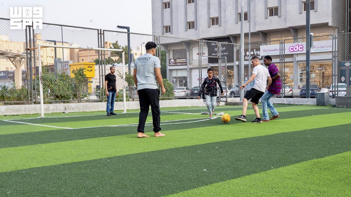 الأكاديميات الرياضية في مكة تنمي مواهب الشباب خلال الصيف