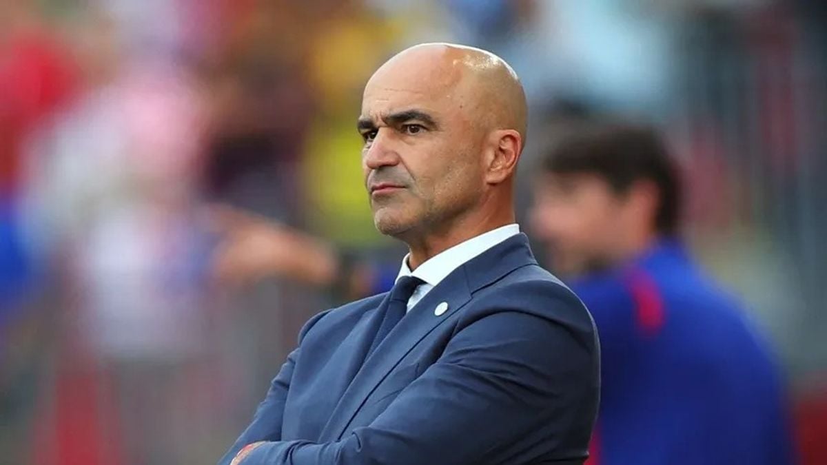 الاتحاد الهولندي يتفاوض مع روبرتو مارتينيز لتولي تدريب المنتخب