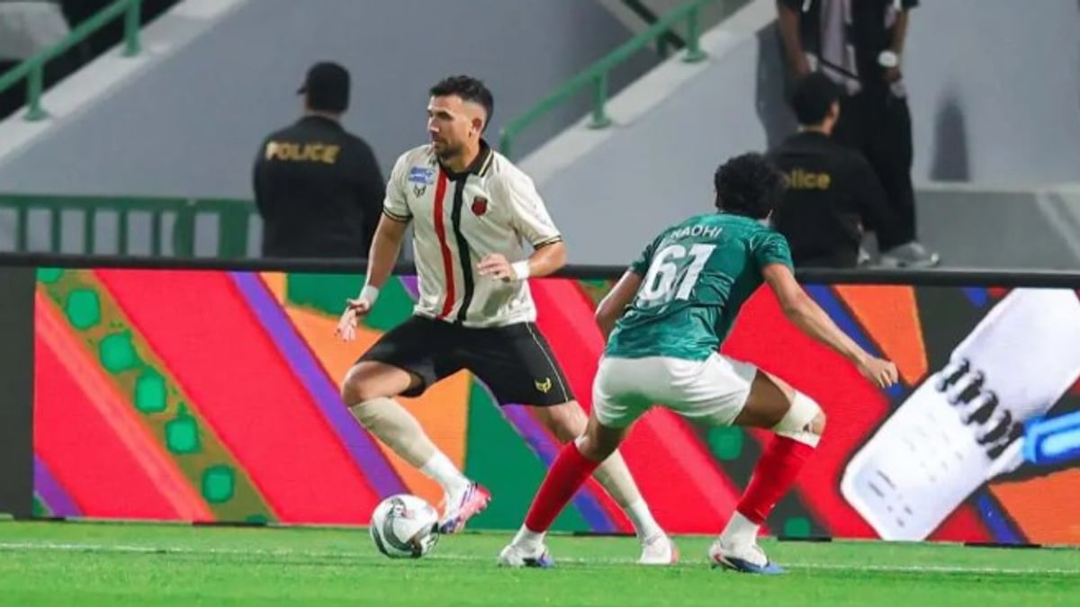 التعادل يحسم مباراة الشباب والرياض في الجولة الثالثة من دوري روشن