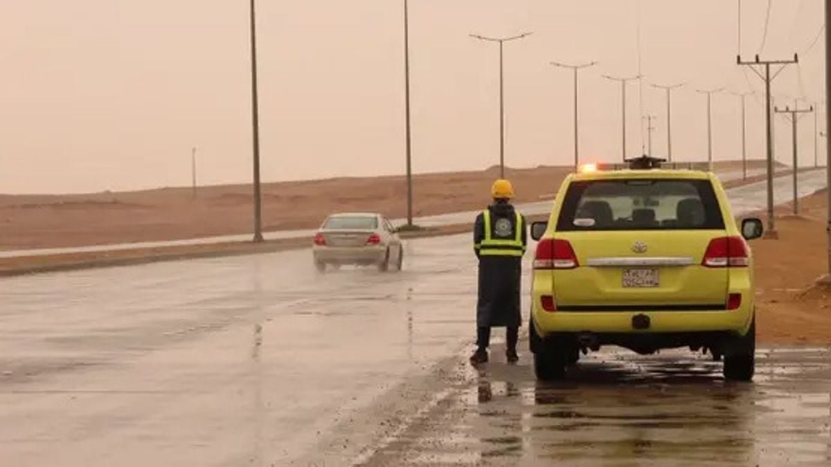 الدفاع المدني يحذر من تقلبات مناخية في عسير