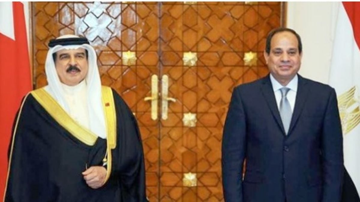 الرئيس المصري يبحث القضايا الإقليمية والدولية مع العاهل البحريني