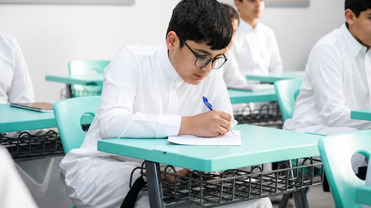 الفحص الطبي المبكر يساعد في اكتشاف مشكلات تؤثر على تركيز الطلاب