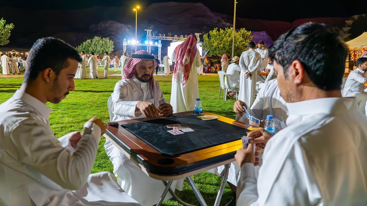 بطولة البلوت تستقطب الشباب في مهرجان صيف صوير 2026
