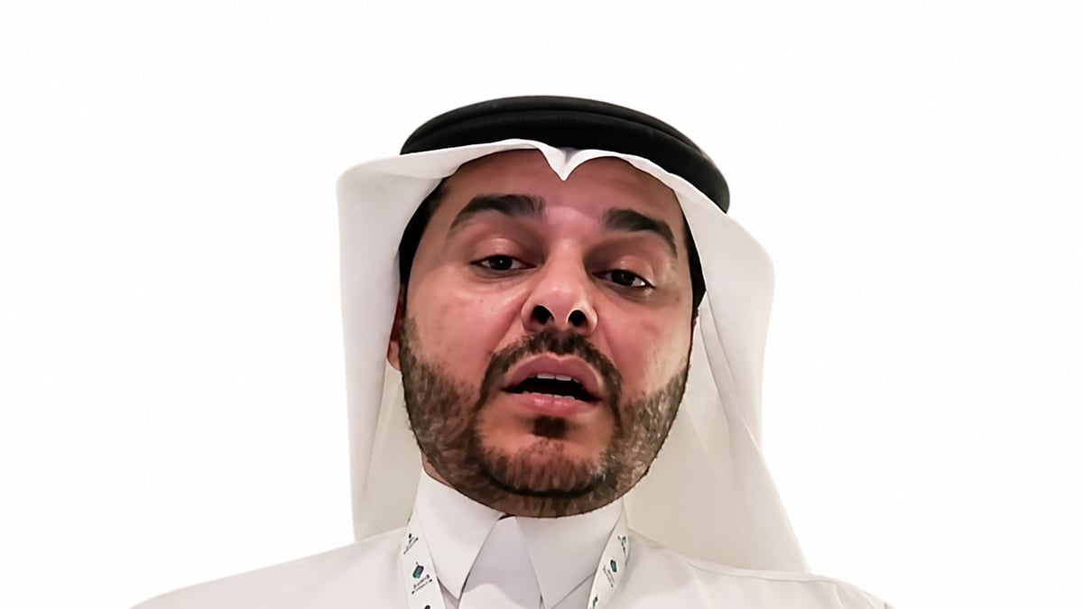تحديث المناهج سنوياً لمواكبة احتياجات سوق العمل