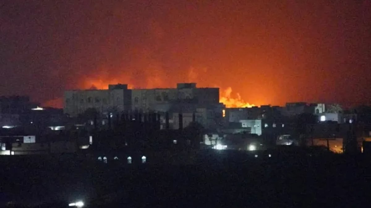 الجيش الأمريكي يستهدف منصتي إطلاق في جزيرة لارك الإيرانية