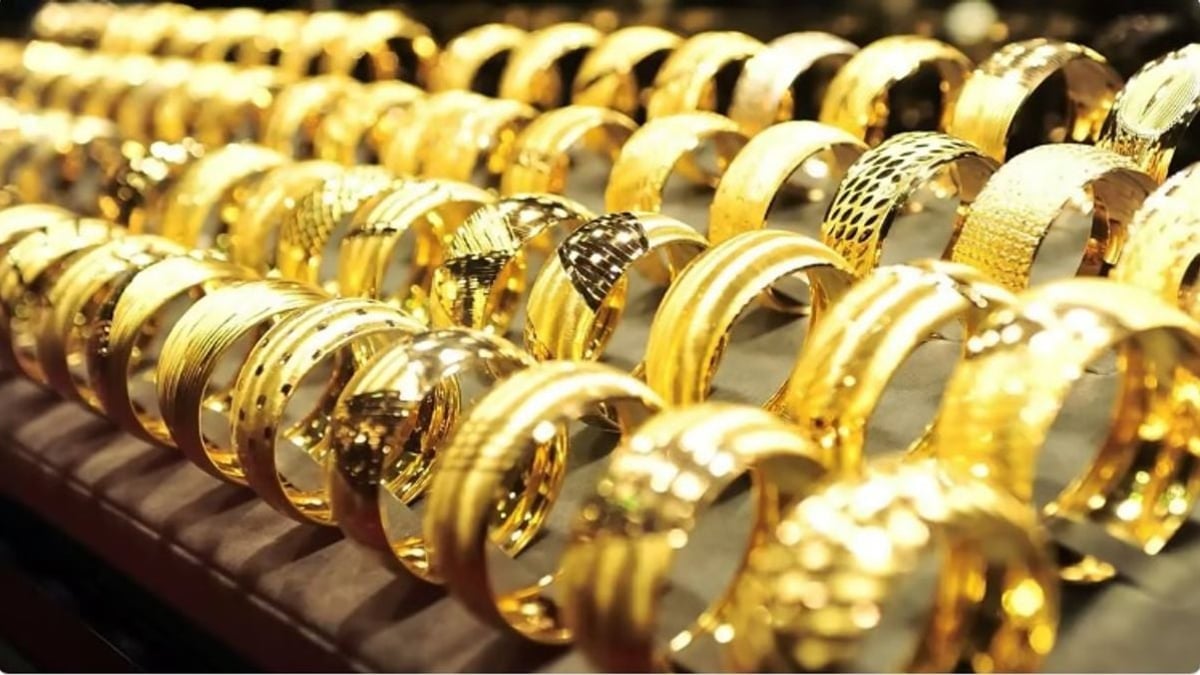 تراجع أسعار الذهب في السعودية وعيار 21 يصل إلى 426 ريالا