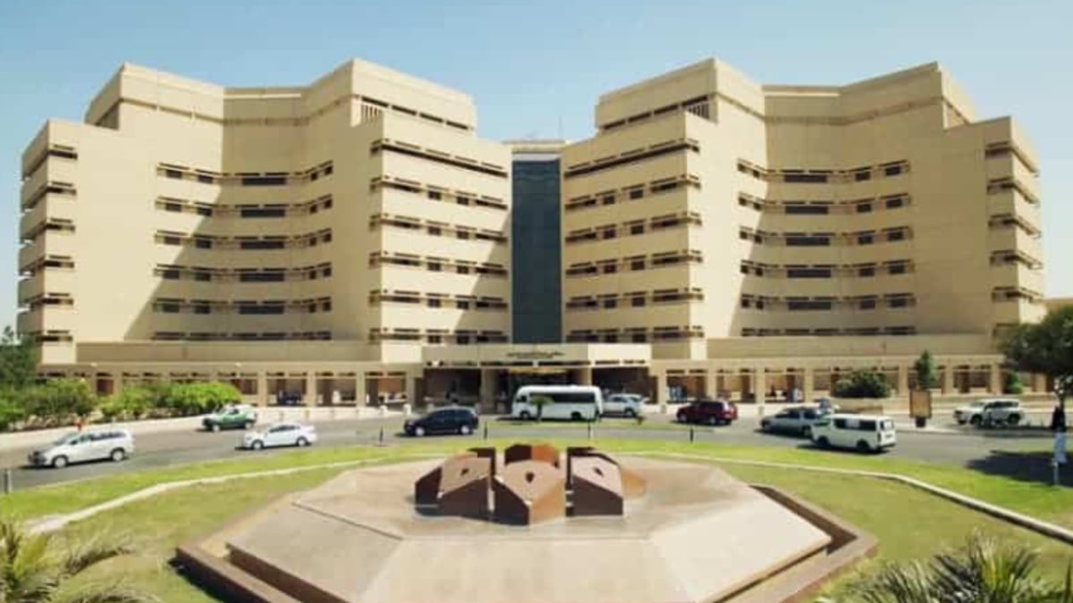 جامعة الملك عبدالعزيز تؤهل الكفاءات الوطنية في السياحة والضيافة