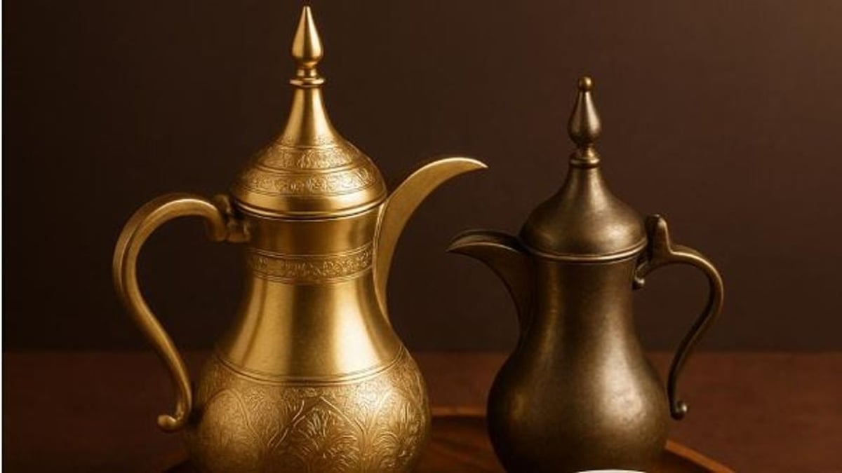 جمع دلال القهوة القديمة للحفاظ على التراث السعودي