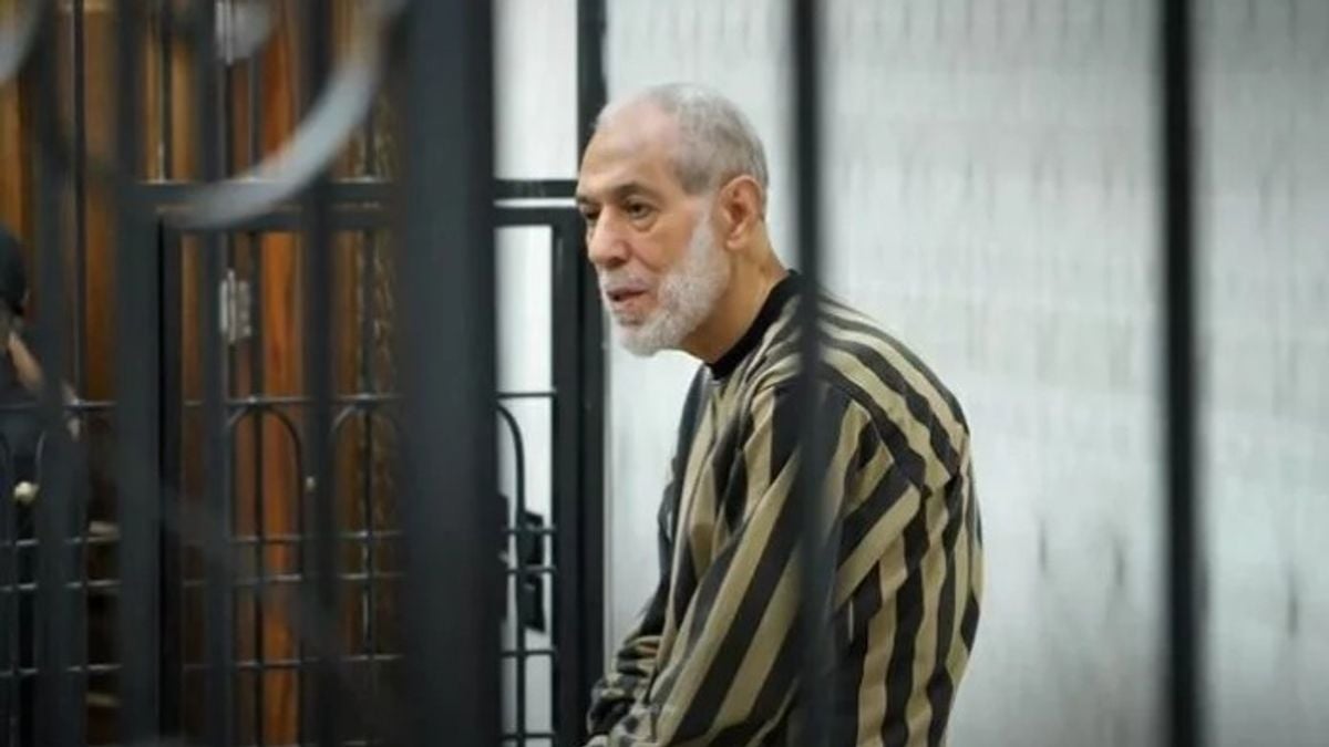 حكم بالسجن المؤبد على مفتي سوريا السابق أحمد بدر الدين حسون