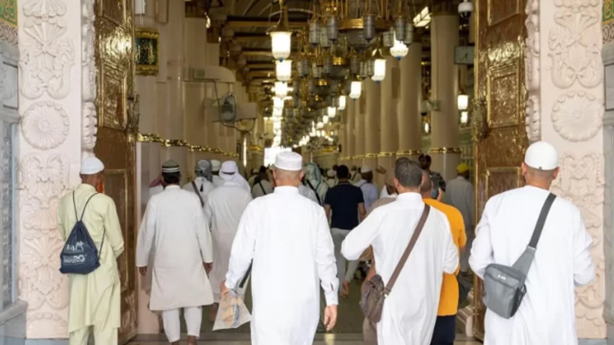 خدمات رقمية جديدة لتحسين تجربة زوار المسجد النبوي
