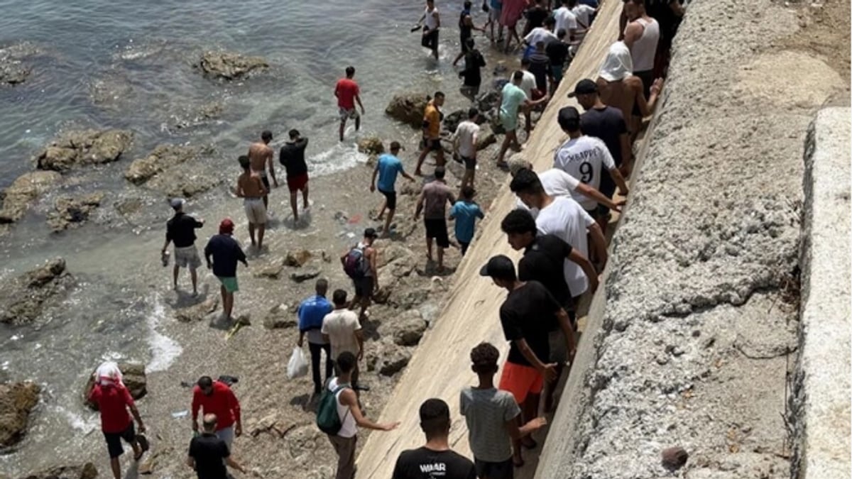 رئيس وزراء إسبانيا: المغرب ليس مسؤولاً عن تدفق اللاجئين إلى سبتة