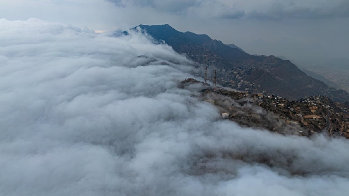 رفع الإنذار الأحمر في جازان بسبب الأمطار الغزيرة