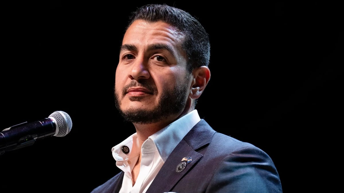 عبد الرحمن السيد أول سيناتور مسلم يفوز في الانتخابات التمهيدية بميتشيغان