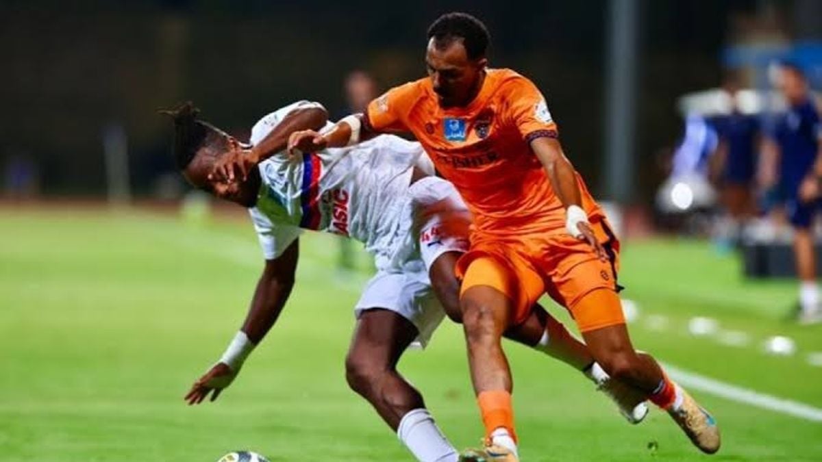 فينيسيوس يسجل ثنائية ويقود الفيحاء للفوز على أبها 3-2