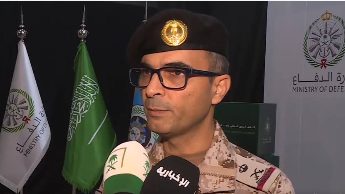 قائد التحالف البحري: نعمل وفق القوانين الدولية دون استهداف أي طرف معين