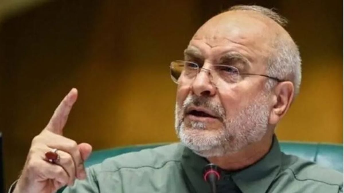 قاليباف: مضيق هرمز سيبقى مغلقًا حتى تلتزم أمريكا بالاتفاق
