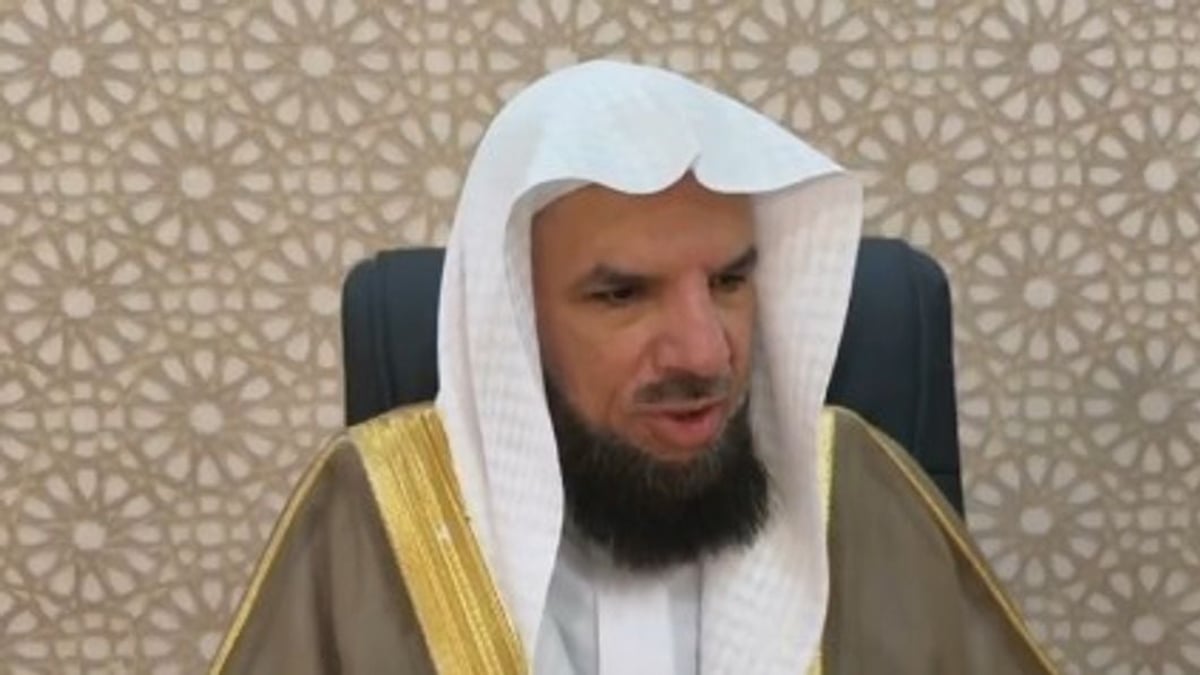 مدرس بالمسجد النبوي: الأبراج لا تؤثر على حياة الإنسان أو الكون