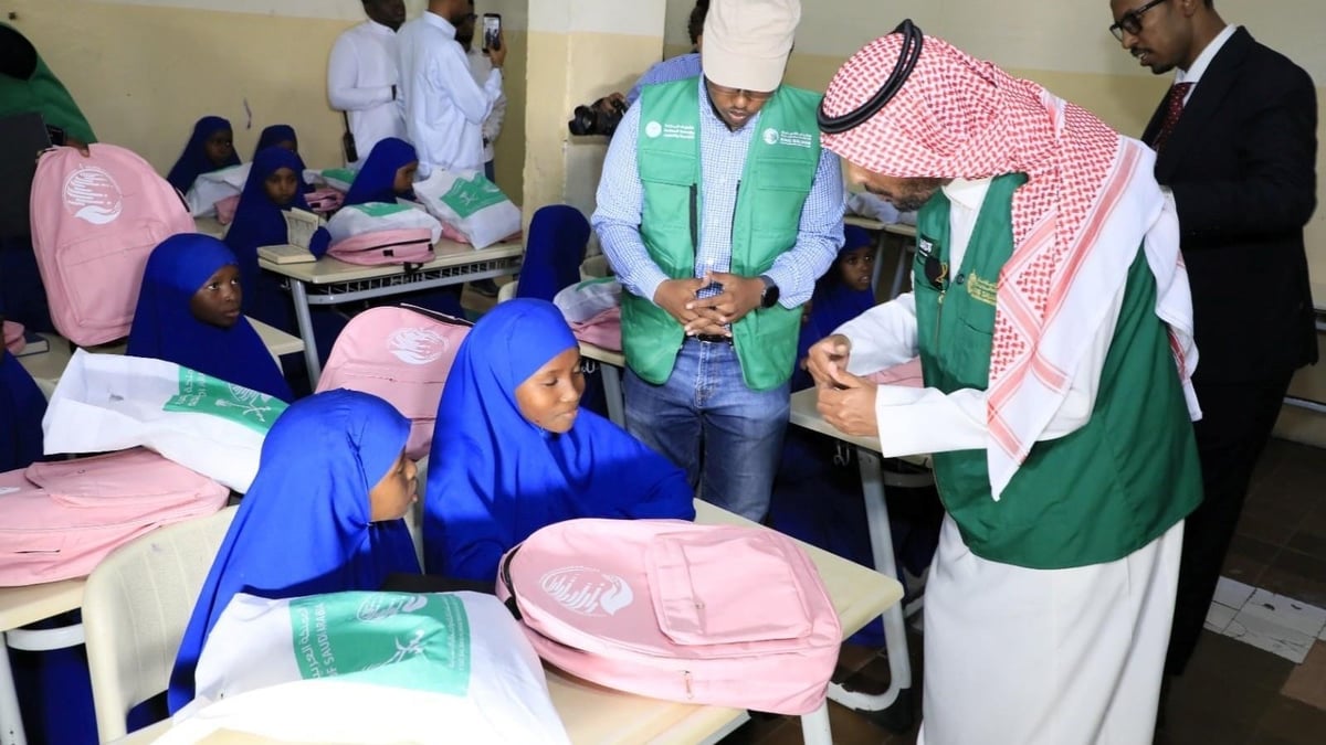مركز الملك سلمان يطلق مشروع دعم الأيتام في الصومال